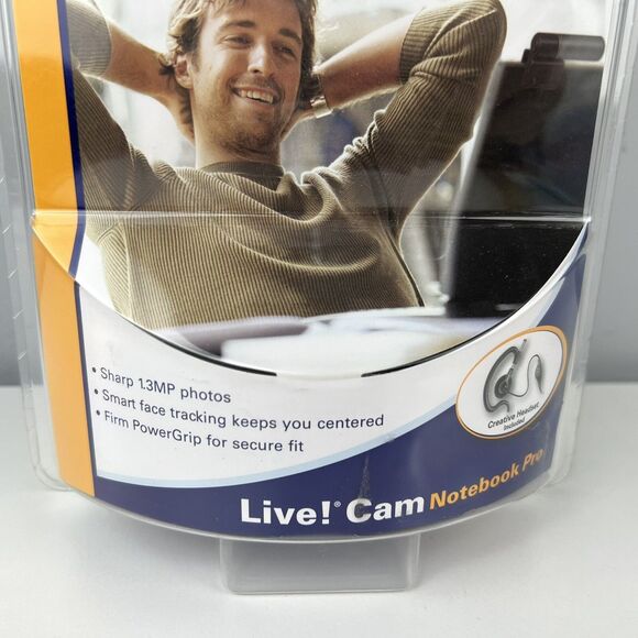 Creative Live! Cam Notebook Pro USB Webcam w/ Hands-free Headset & Carrying Case - Picture 3 of 4